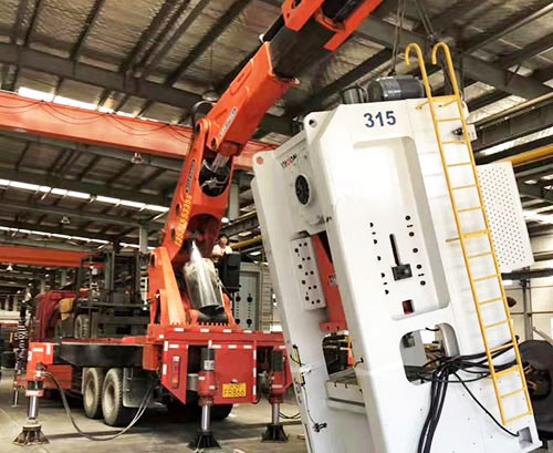 岳口镇提升工作效率，选择优质折臂吊租赁服务