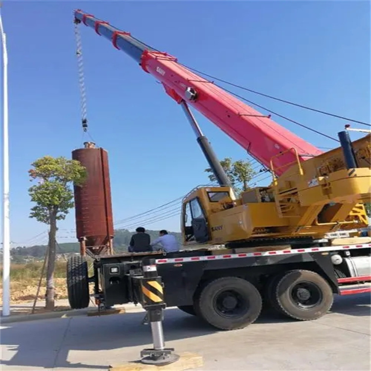 岳口镇专业吊车租赁多少钱