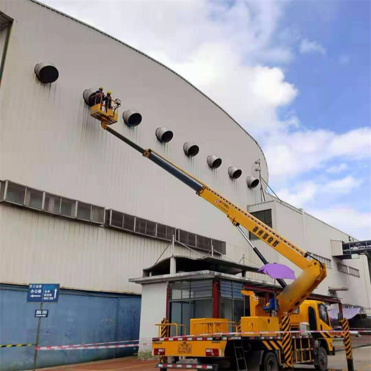 岳口镇高空作业车出租服务：专业广告牌安装解决方案